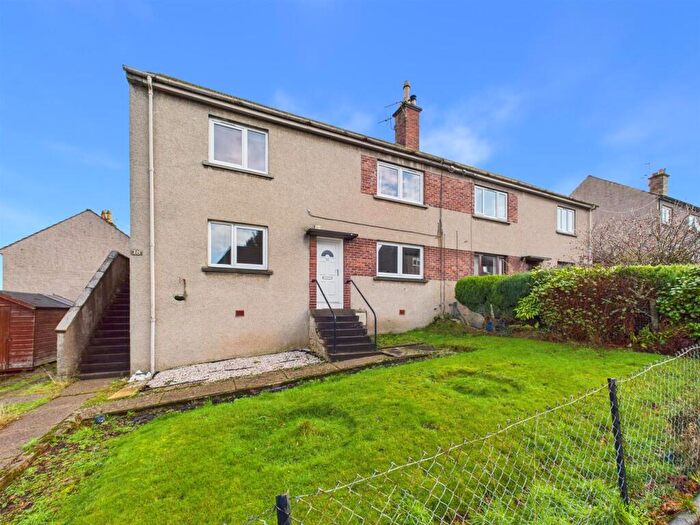 2 Bedroom Flat For Sale In Campsie Road, Perth, PH1