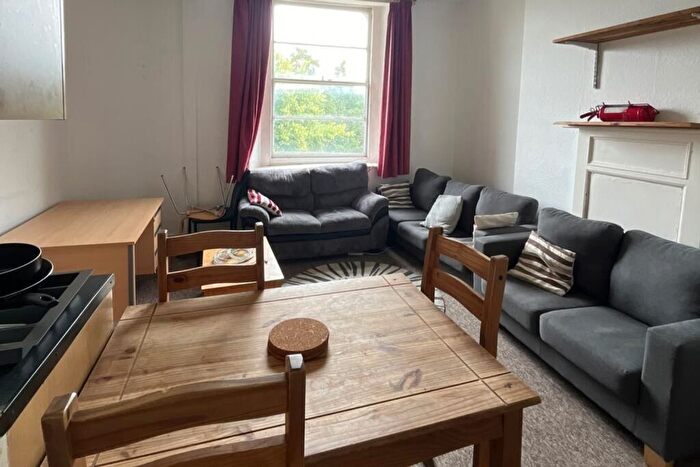 7 Bedroom Semi-Detached House To Rent In Tyndall's Park Road, Bristol, BS8