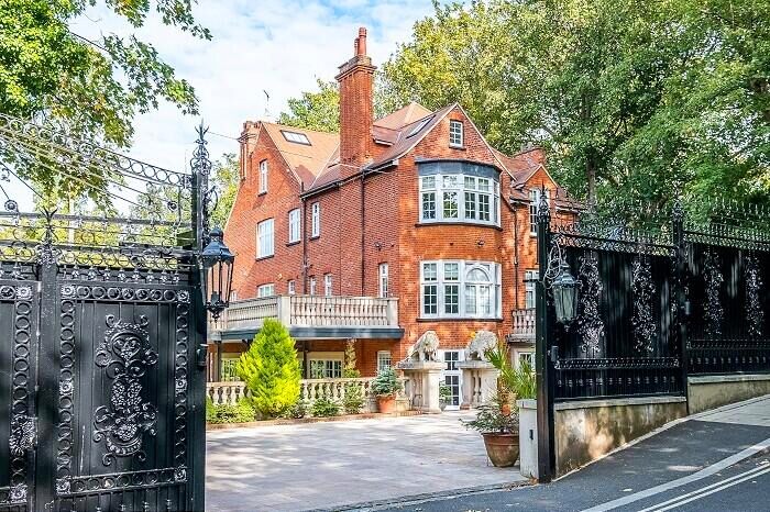 2 Bedroom Flat To Rent In Heysham Lane London, NW3