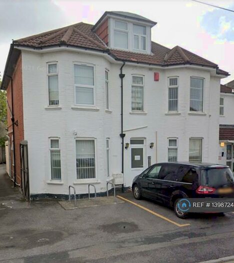1 Bedroom Flat To Rent In Walpole Road, Bournemouth, BH1