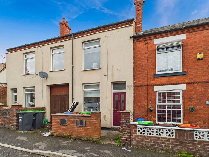 2 Bedroom Terraced House For Sale In New Street, Huthwaite, Nottinghamshire, NG17