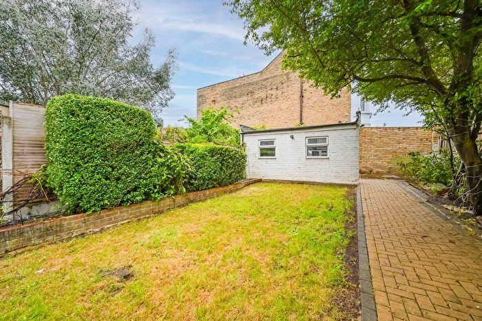 5 Bedroom Terraced House For Sale In Peterborough Road, Leyton, London, E10