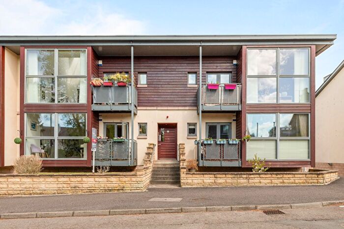 3 Bedroom Flat For Sale In Kilbryde Crescent, Dunblane, FK15