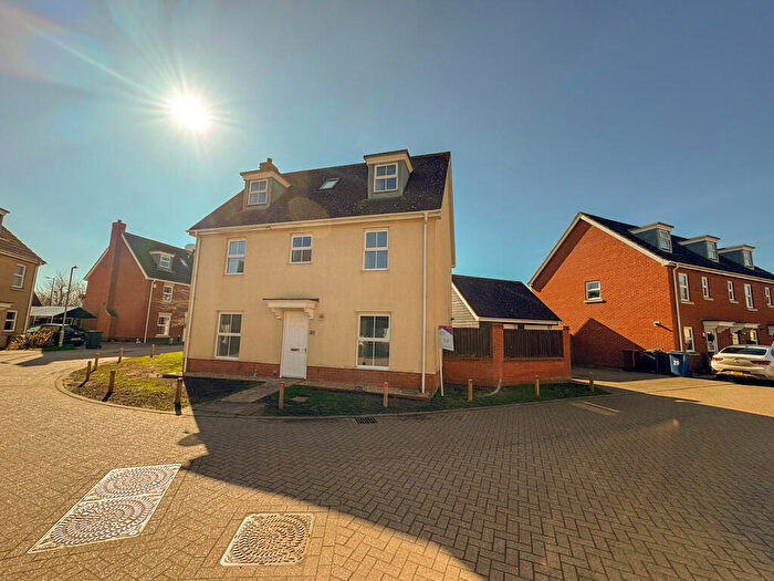 6 Bedroom Detached House To Rent In Frenesi Crescent, Bury St. Edmunds, IP32