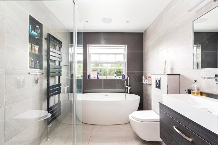 4 Bedroom Detached House For Sale In Green Lane, Letchworth Garden City, Hertfordshire, SG6