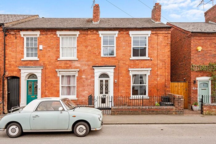 3 Bedroom End Of Terrace House For Sale In Cobden Street, Stourbridge, DY8