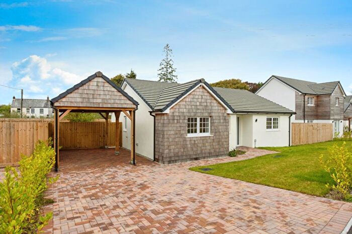 3 Bedroom Bungalow For Sale In Turnpike Drive, Bugle, St. Austell, Cornwall, PL26