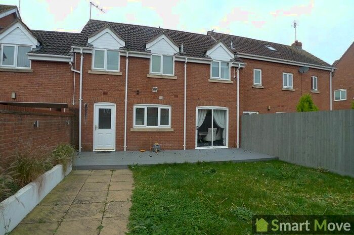 4 Bedroom Semi-Detached House To Rent In Reedland Way, Hampton Vale, Peterborough, Cambridgeshire. PE7
