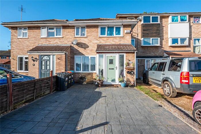 3 Bedroom Terraced House For Sale In Calluna Drive, Bletchley, Milton Keynes, MK3