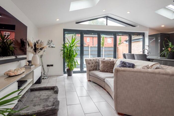 4 Bedroom Detached House For Sale In Marquess Way, M24