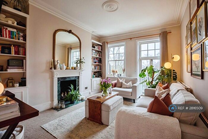 2 Bedroom Flat To Rent In Primrose Mansions, London, SW11