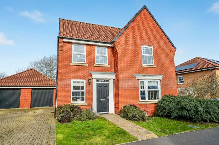 4 Bedroom Detached House For Sale In Elizabeth Way, Aylsham, NR11