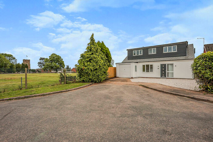 4 Bedroom Detached House For Sale In Moat Close, Thurlaston, Leicester, LE9