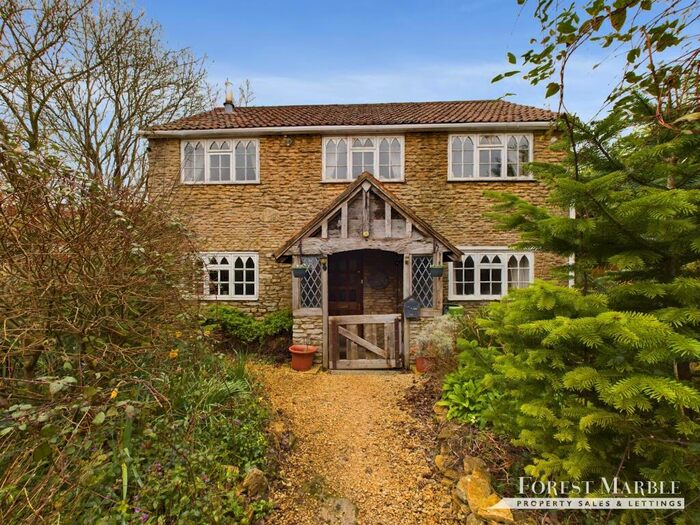 3 Bedroom Detached House For Sale In Woolverton, Bath, BA2