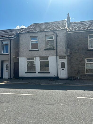 3 Bedroom Terraced House To Rent In Miskin Road, Tonypandy, CF40
