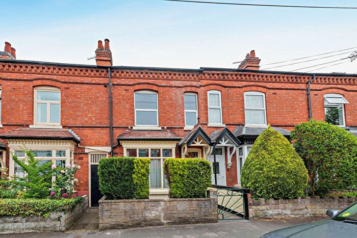 3 Bedroom Terraced House For Sale In Melton Road, Birmingham, B14