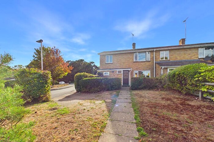 3 Bedroom End Of Terrace House For Sale In Walbury, Bracknell, Berkshire, RG12