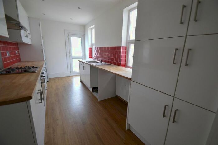 3 Bedroom Property To Rent In Ferndale Road, Gillingham, ME7