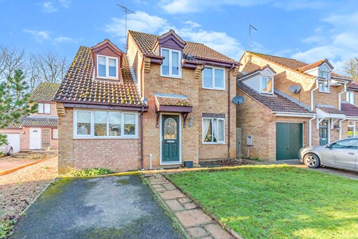 4 Bedroom Detached House To Rent In Foxfield Way, Oakham, LE15