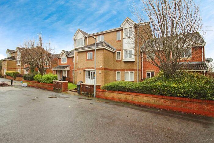 1 Bedroom Flat To Rent In Barnum Court, Swindon, SN2