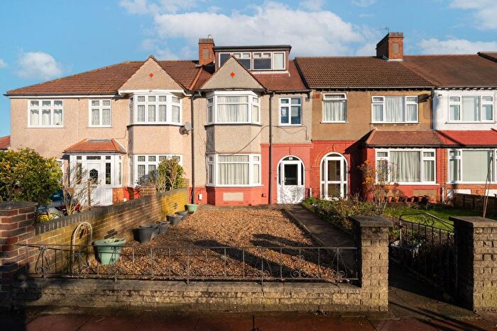 5 Bedroom Terraced House For Sale In Glebe Way, West Wickham, BR4