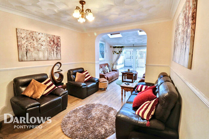 5 Bedroom Detached House For Sale In Cardiff Road, Pontypridd, CF37