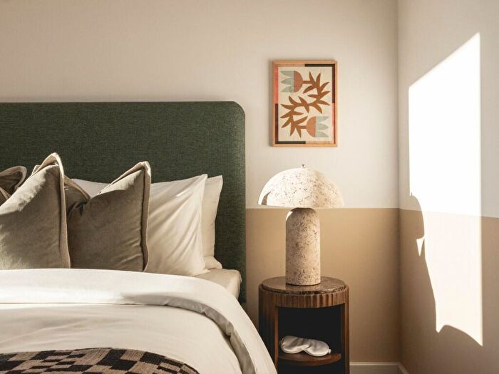 3 Bedroom Terraced House To Rent In Milne Avenue, Cambridge, Cambridgeshire, CB3