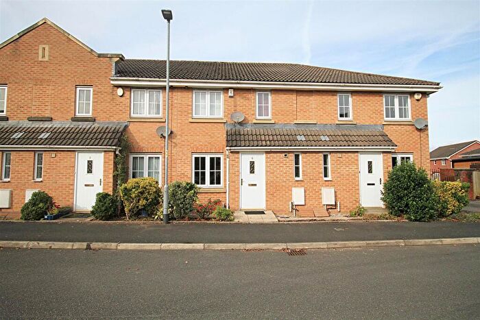3 Bedroom Mews To Rent In Yale Road, Manchester, M18