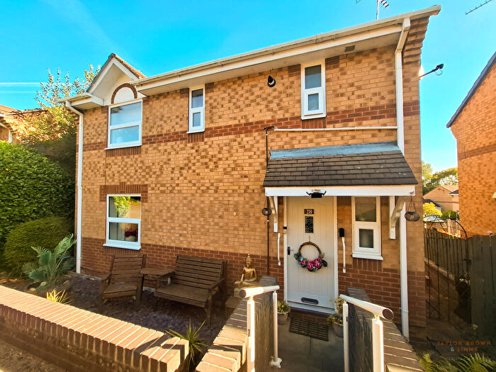 3 Bedroom Detached House For Sale In Brockhall Rise, Heanor, Derbyshire, DE75