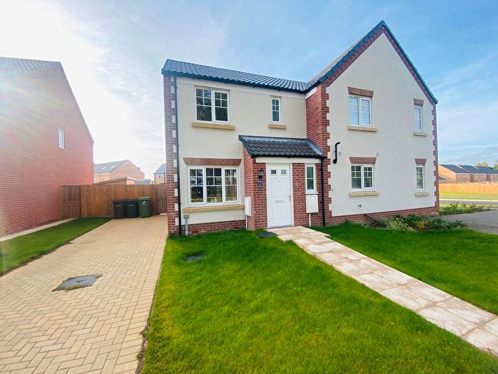 3 Bedroom Property To Rent In Bray Drive, Wymondham, NR18
