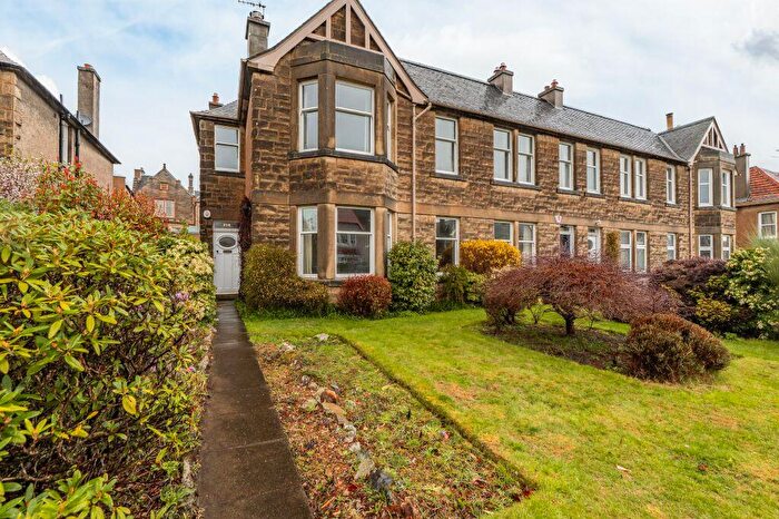 3 Bedroom Flat For Sale In St Albans Road, Edinburgh, EH9