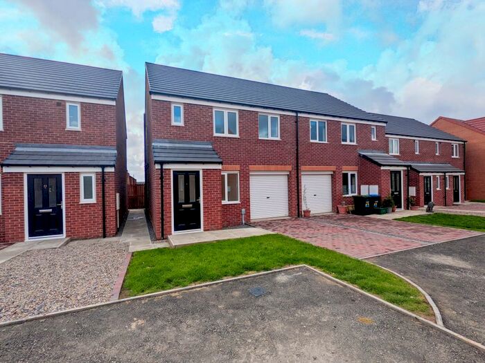 3 Bedroom Semi-Detached House To Rent In Leamside Way, Bowburn, DH6