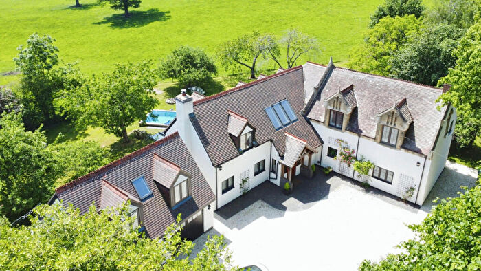 5 Bedroom Detached House For Sale In Clifton Upon Dunsmore, Rugby, Warwickshire, CV23