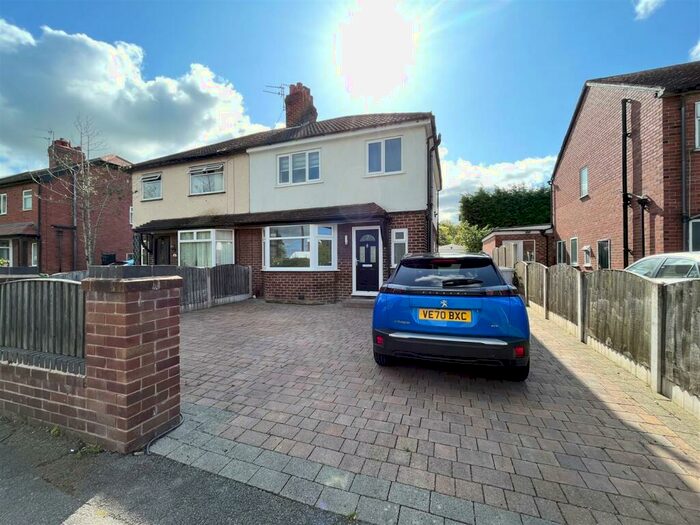 3 Bedroom House To Rent In Lacey Green, Wilmslow, SK9