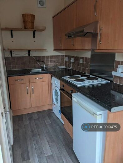 Studio To Rent In Lilymead Avenue, Bristol, BS4