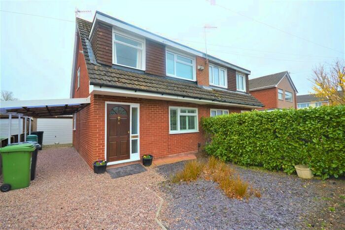 3 Bedroom Semi-Detached House To Rent In Swan Close, Poynton, Stockport, SK12