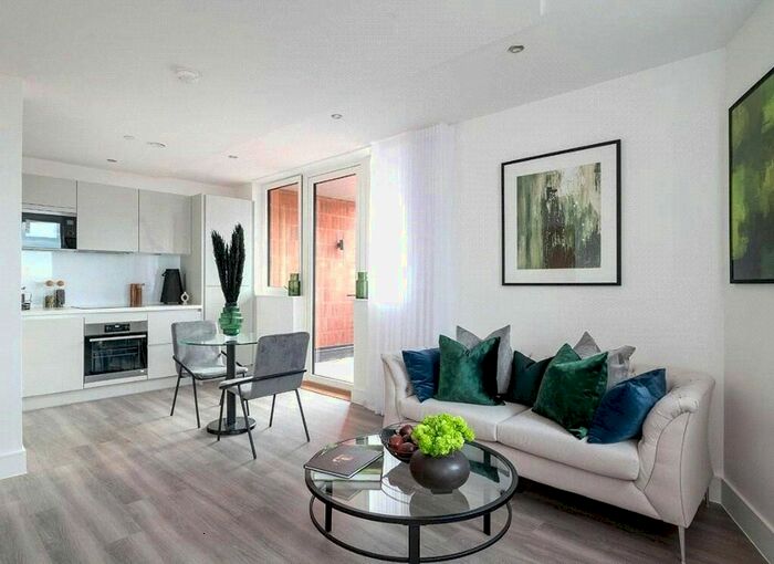 2 Bedroom Flat To Rent In Ashwell House, Merrick Road, Southall, UB2