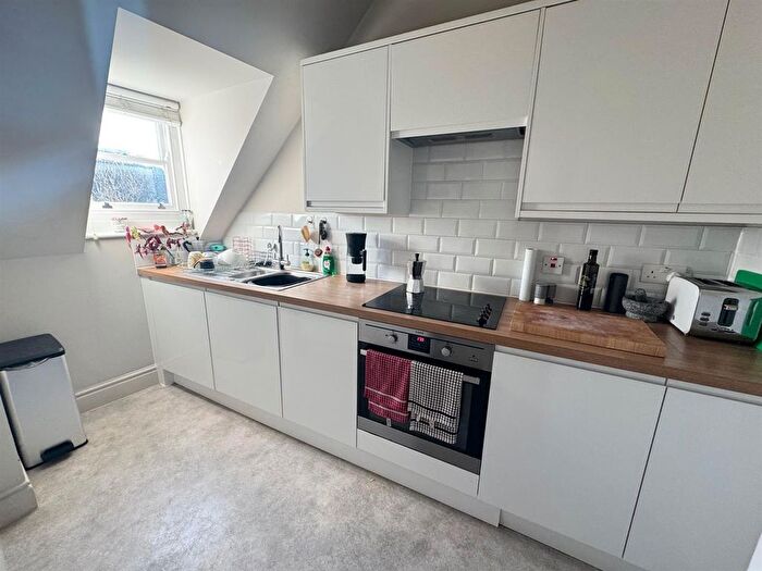 1 Bedroom Flat To Rent In Clifton Road, Brighton, BN1