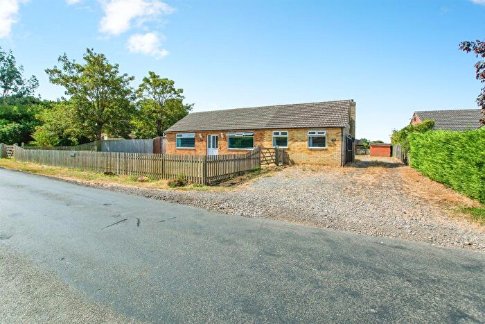 4 Bedroom Detached Bungalow For Sale In Chalk Road, Walpole St. Peter, Wisbech, PE14
