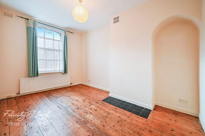 2 Bedroom Terraced House For Sale In Gibson Gardens, London, N16