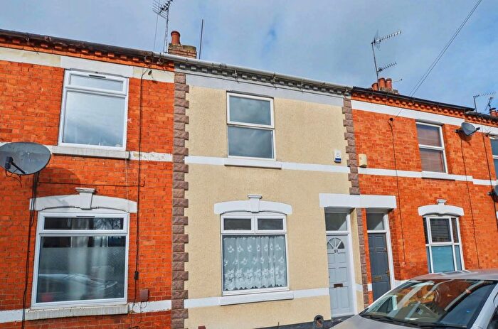 3 Bedroom Terraced House For Sale In Spencer Street, St James, Northampton, NN5