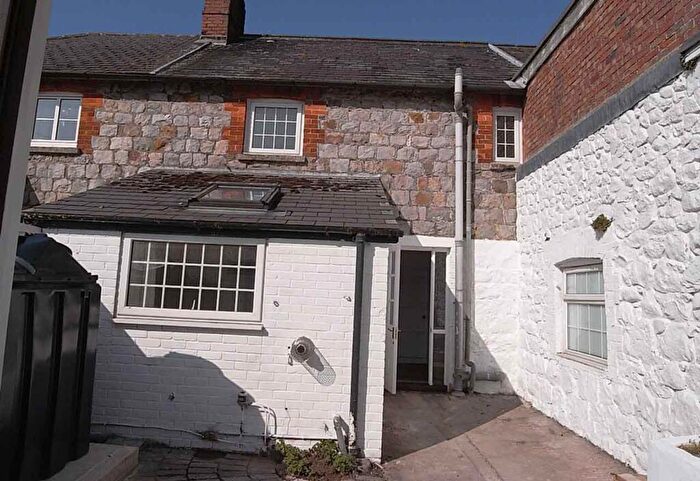 2 Bedroom Cottage To Rent In West Overton, Marlborough, SN8