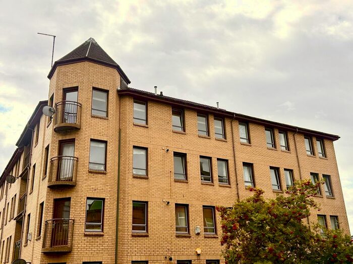 2 Bedroom Flat To Rent In Haugh Road, Glasgow, G3