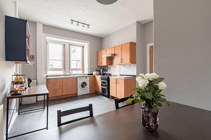1 Bedroom Flat For Sale In / Ogilvie Terrace, Edinburgh, EH11