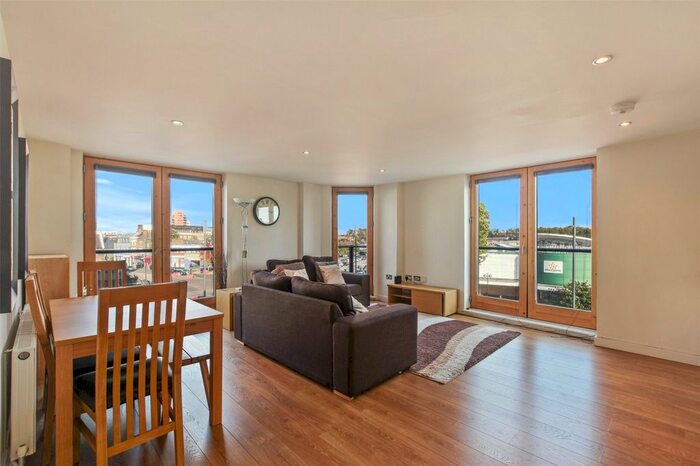 2 Bedroom Flat To Rent In The Grove, Stratford, London, E15