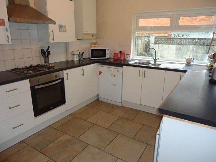 4 Bedroom Terraced House To Rent In Malefant Street, Cardiff, CF24