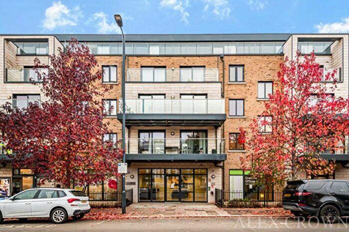 2 Bedroom Apartment To Rent In Argo House, Kilburn Park Road, Maida Vale, NW6