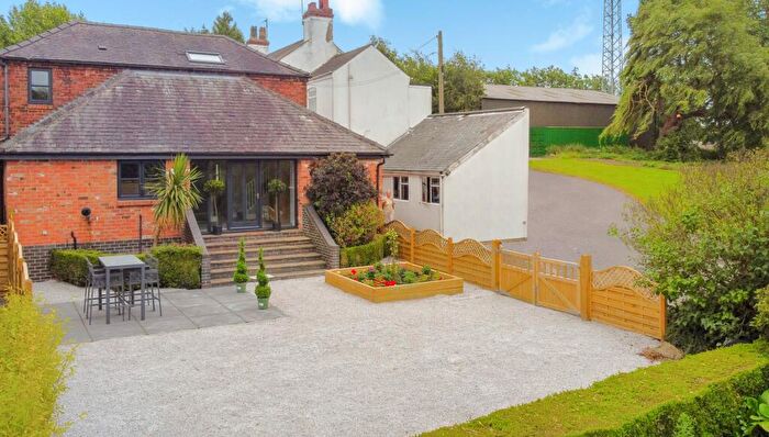 2 Bedroom Detached House For Sale In Cockshut Lane, Melbourne, DE73
