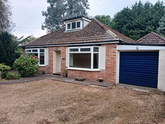 3 Bedroom Bungalow To Rent In Common Lane, South Wootton, King's Lynn, PE30