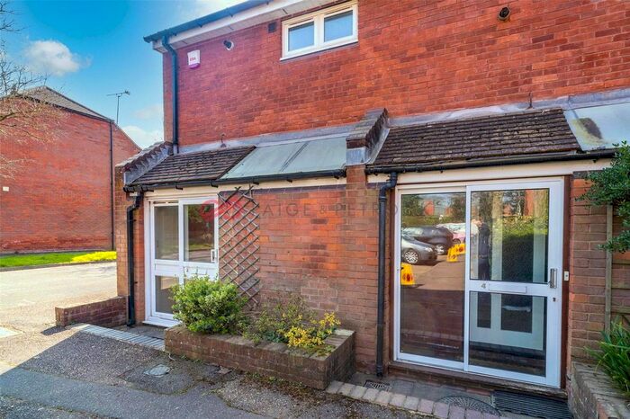 1 Bedroom Semi-Detached House To Rent In Maycock Grove, Northwood, Middlesex, HA6